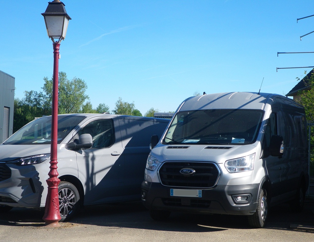 Ford Transit - 2T V PH2 L2H2 T310 2.0 ECOBLUE 130 BV6 TREND BUSINESS 3PL