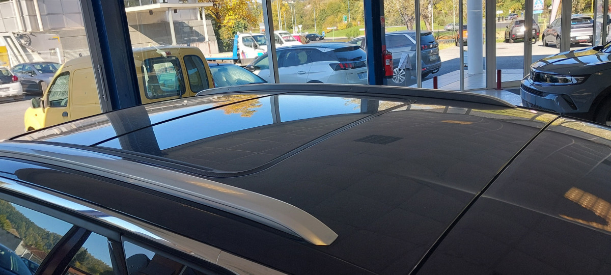 Peugeot 3008 - II Hybrid4 300 e-EAT8 GT