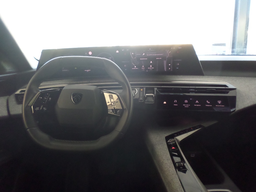 Peugeot 5008 - III 1.2 HYBRID 136 E-DCS6 ALLURE